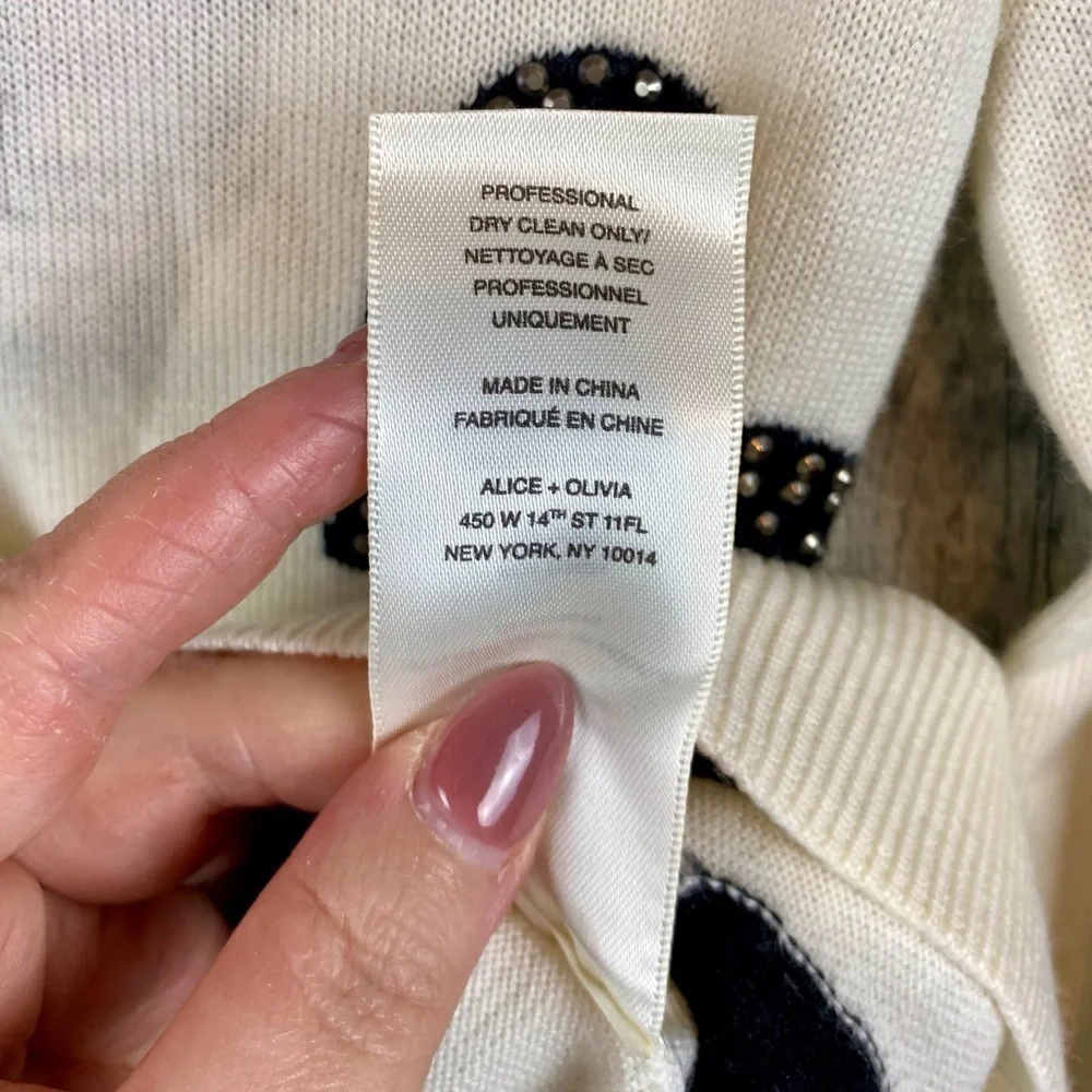 NWT Alice + Olivia Reinstone Hearts Wool Crewneck Sweater in Cream Black Size XS